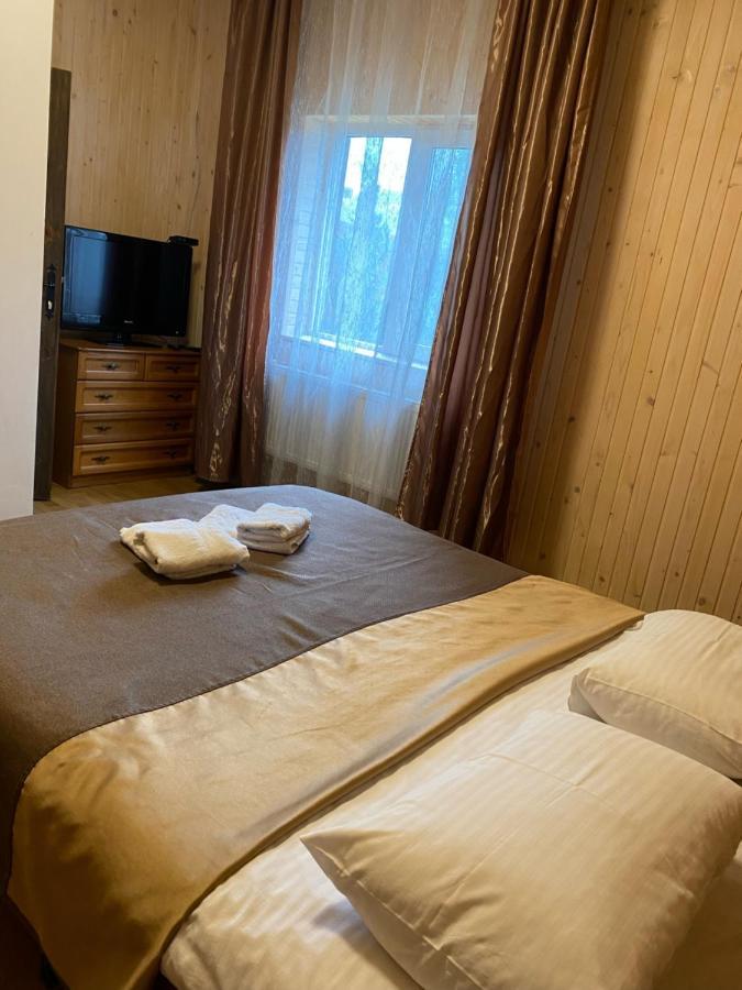 Айворі Хаус Mykulychyn Εξωτερικό φωτογραφία
